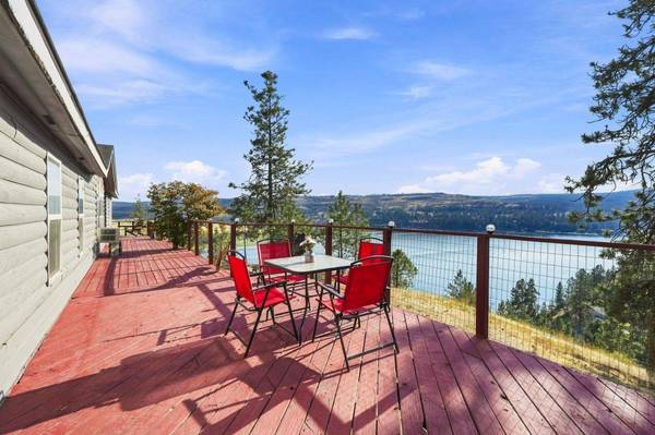 6397 Villier Rd, Nine Mile Falls, WA 99026