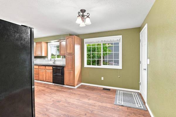 10104 E 13th Ave, Spokane, WA 99206