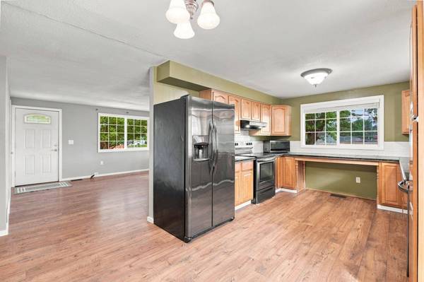 10104 E 13th Ave, Spokane, WA 99206