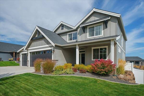 2327 S Fairmont Estates Dr, Greenacres, WA 99016