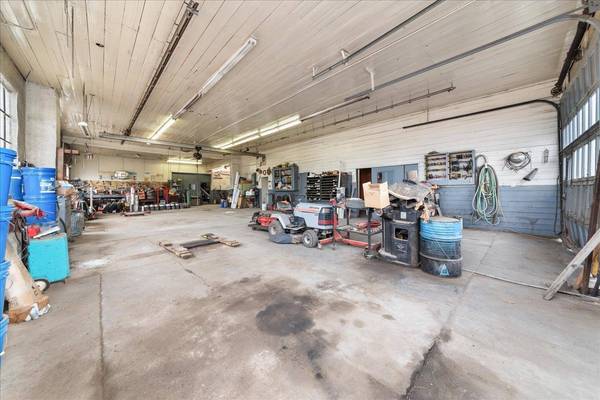 110 E Broadway Ave, Reardan, WA 99029