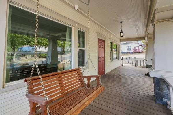 306 College Ave, Cheney, WA 99004
