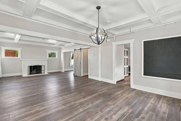 306 College Ave, Cheney, WA 99004