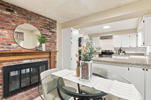 4926 W Fernwood Ct, Spokane, WA 99208