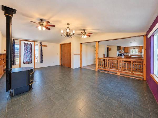 1873 N Sprague Lake Resort Rd, Sprague, WA 99032