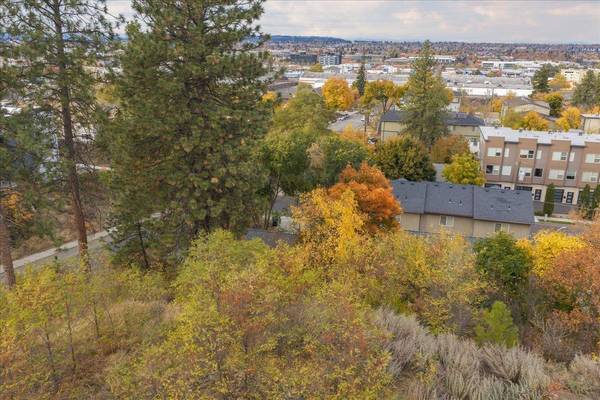 711 S Scott St, Spokane, WA 99202