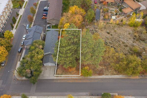 711 S Scott St, Spokane, WA 99202