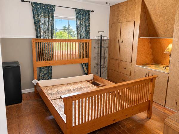 1403 W Shannon Ave, Spokane, WA 99205