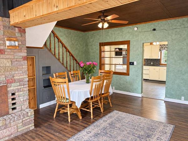 1403 W Shannon Ave, Spokane, WA 99205