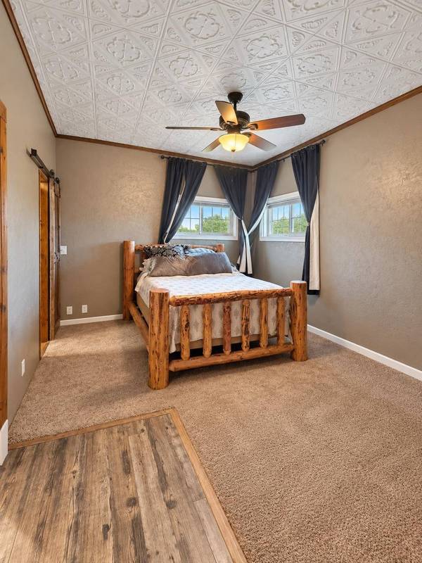 1403 W Shannon Ave, Spokane, WA 99205