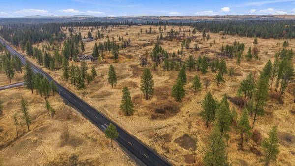 35823 S Rock Lake Rd, Cheney, WA 99004