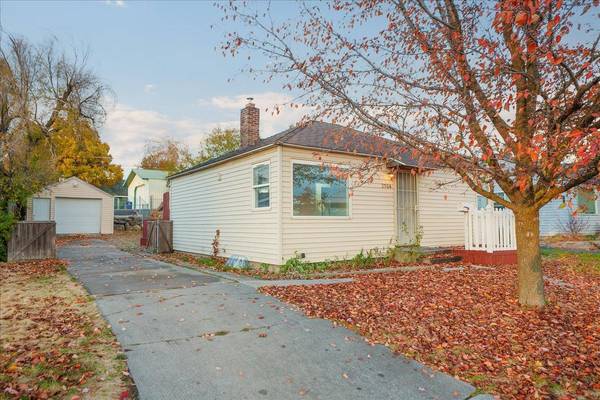 2504 W Wellesley Ave, Spokane, WA 99205