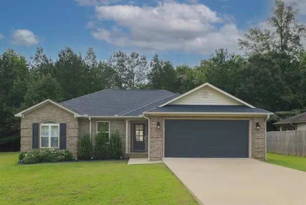 8 Smokey Ridge Court, Sheridan, AR 72150