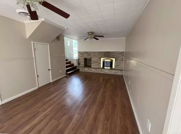 17 Hagan Drive, Pine Bluff, AR 71603