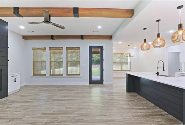 200 Grant 43, Sheridan, AR 72150