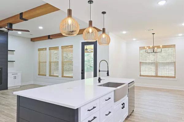 200 Grant 43, Sheridan, AR 72150