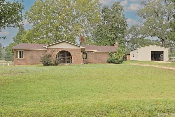 83 Grant 3533, Sheridan, AR 72150