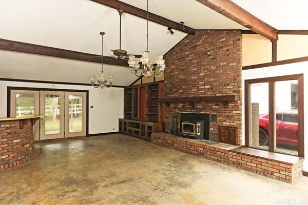 83 Grant 3533, Sheridan, AR 72150