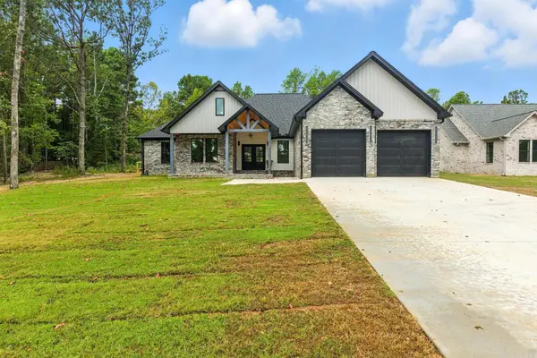 1004 Parkside Drive, Redfield, AR 72132