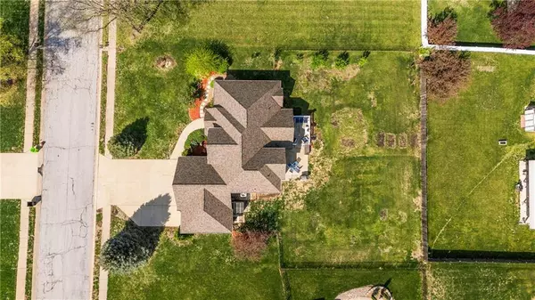 2614 Duncan ST, Harrisonville, MO 64701