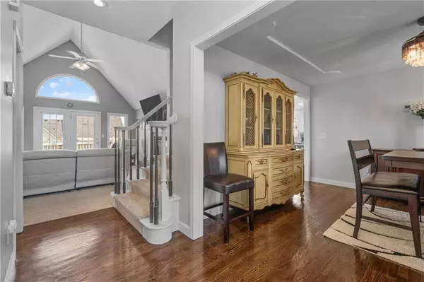 2614 Duncan ST, Harrisonville, MO 64701