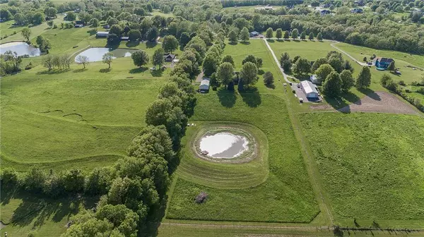 3007 N Elsea Smith RD, Buckner, MO 64016