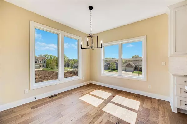 1202 Morgan DR, Pleasant Hill, MO 64080