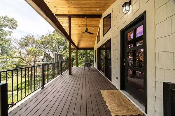 48 M ST, Lake Lotawana, MO 64086