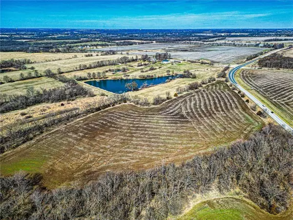 15800 S State Route 7 HWY, Pleasant Hill, MO 64080