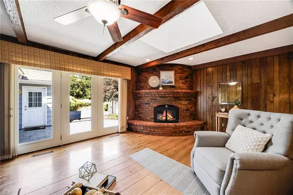 12200 E 45th TER #S, Independence, MO 64055