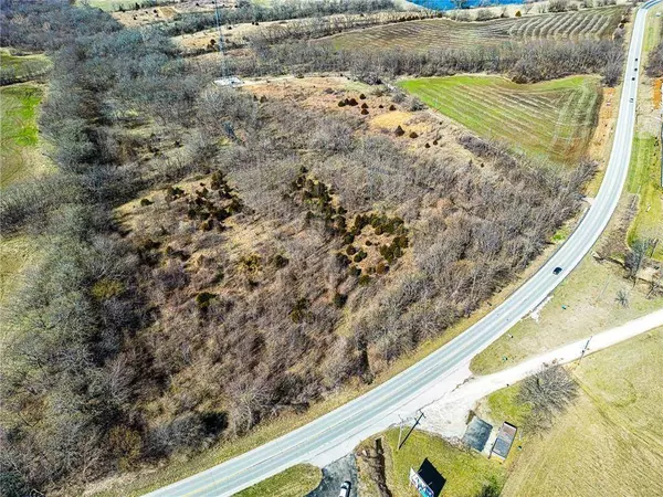 15800 S State Route 7 HWY, Pleasant Hill, MO 64080