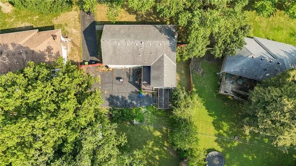 1000 SW Lakeview BLVD, Lee's Summit, MO 64081