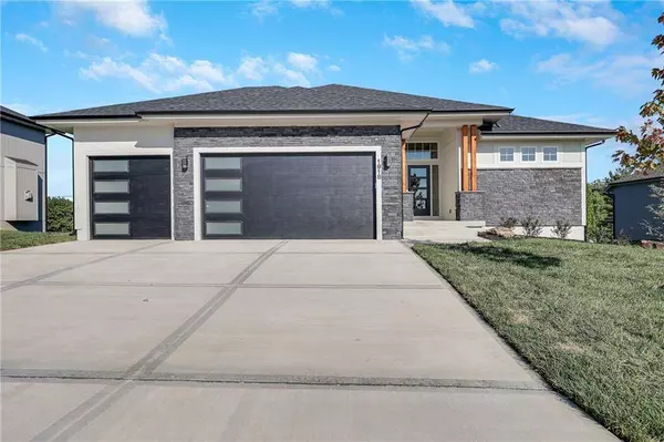 1918 Owen DR, Pleasant Hill, MO 64080