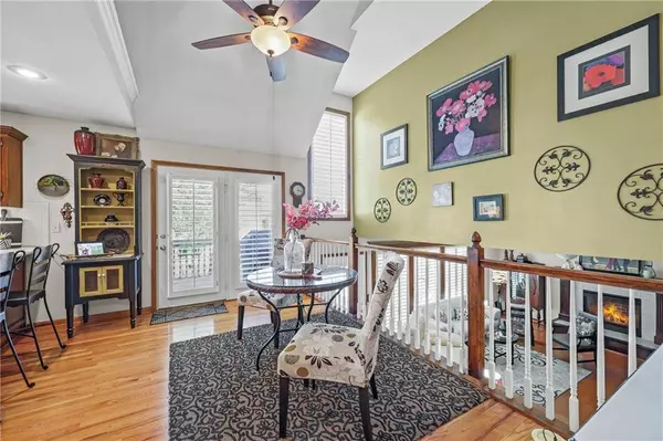 3021 S Argonne CT, Blue Springs, MO 64015