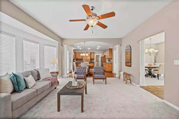 25608 E 31st TER #S, Blue Springs, MO 64015