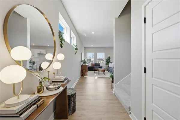 15558 E 47th TER, Kansas City, MO 64136