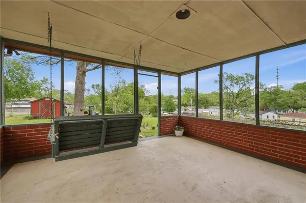 16314 E Pacific AVE, Independence, MO 64050