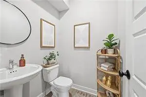 15550 E 47th TER, Kansas City, MO 64136