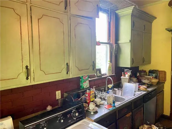 4308 Victory DR, Kansas City, KS 66102