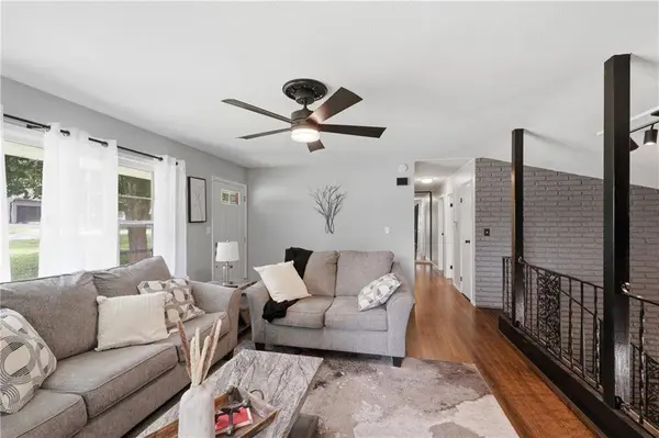 1415 W 25th ST, Independence, MO 64052