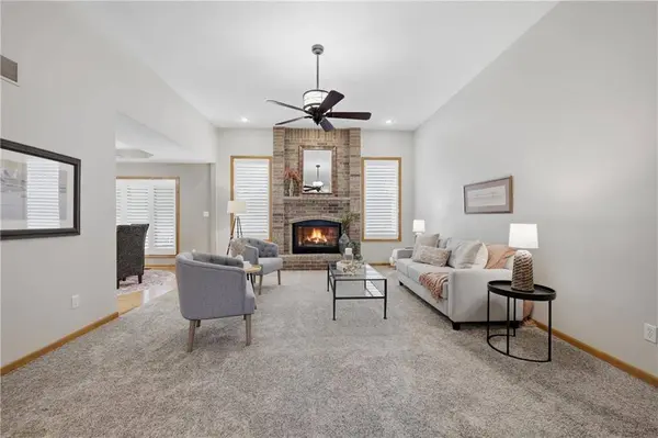 3323 S Prescott AVE, Blue Springs, MO 64015