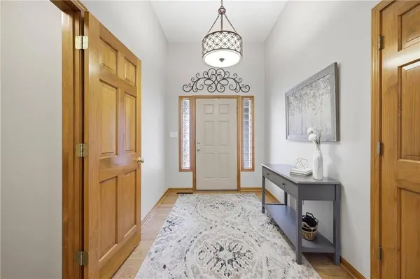 3323 S Prescott AVE, Blue Springs, MO 64015