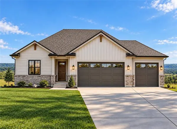 2225 S Quail DR, Independence, MO 64057