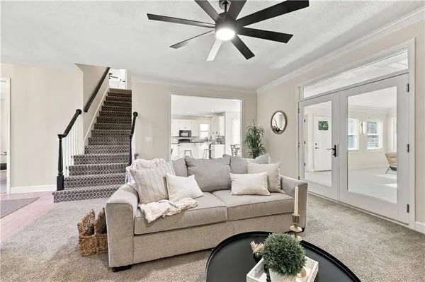 8517 W 145th TER, Overland Park, KS 66223