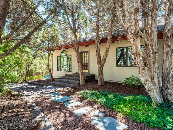 1420 CEDAR LAKE RD, Pocatello, ID 83204