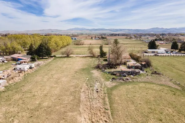 12143 N Axel, Pocatello, ID 83202
