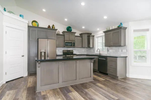 2381 Siena Dr, Pocatello, ID 83201