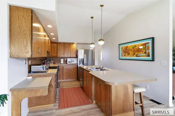 1090 Cahina Way, Pocatello, ID 83204