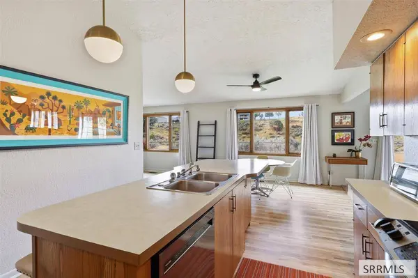 1090 Cahina Way, Pocatello, ID 83204