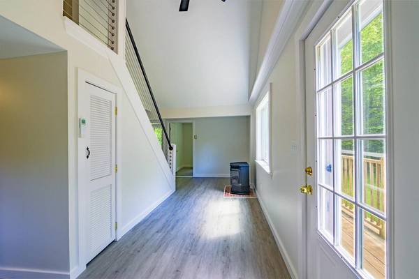 204 Weymouth RD, Morrill, ME 04952